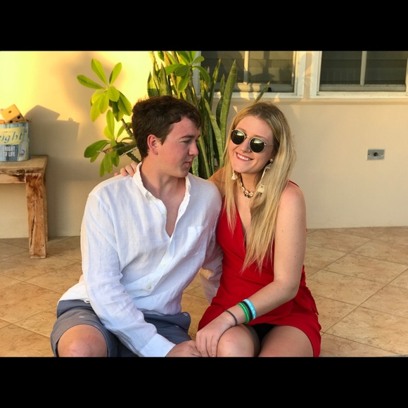 Meet your Posher, Riley - Picture 3 of 5